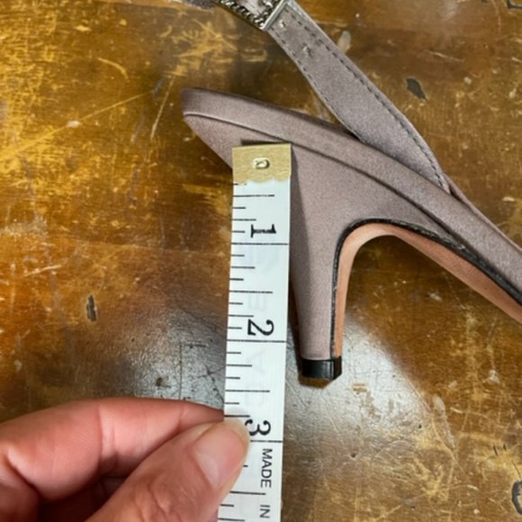 Nina Silver Sandal - Size 6 - Picture 11 of 13